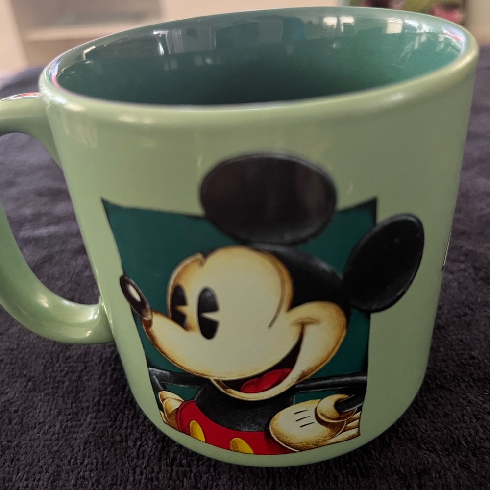 Disney Mickey Mouse Green Mug/